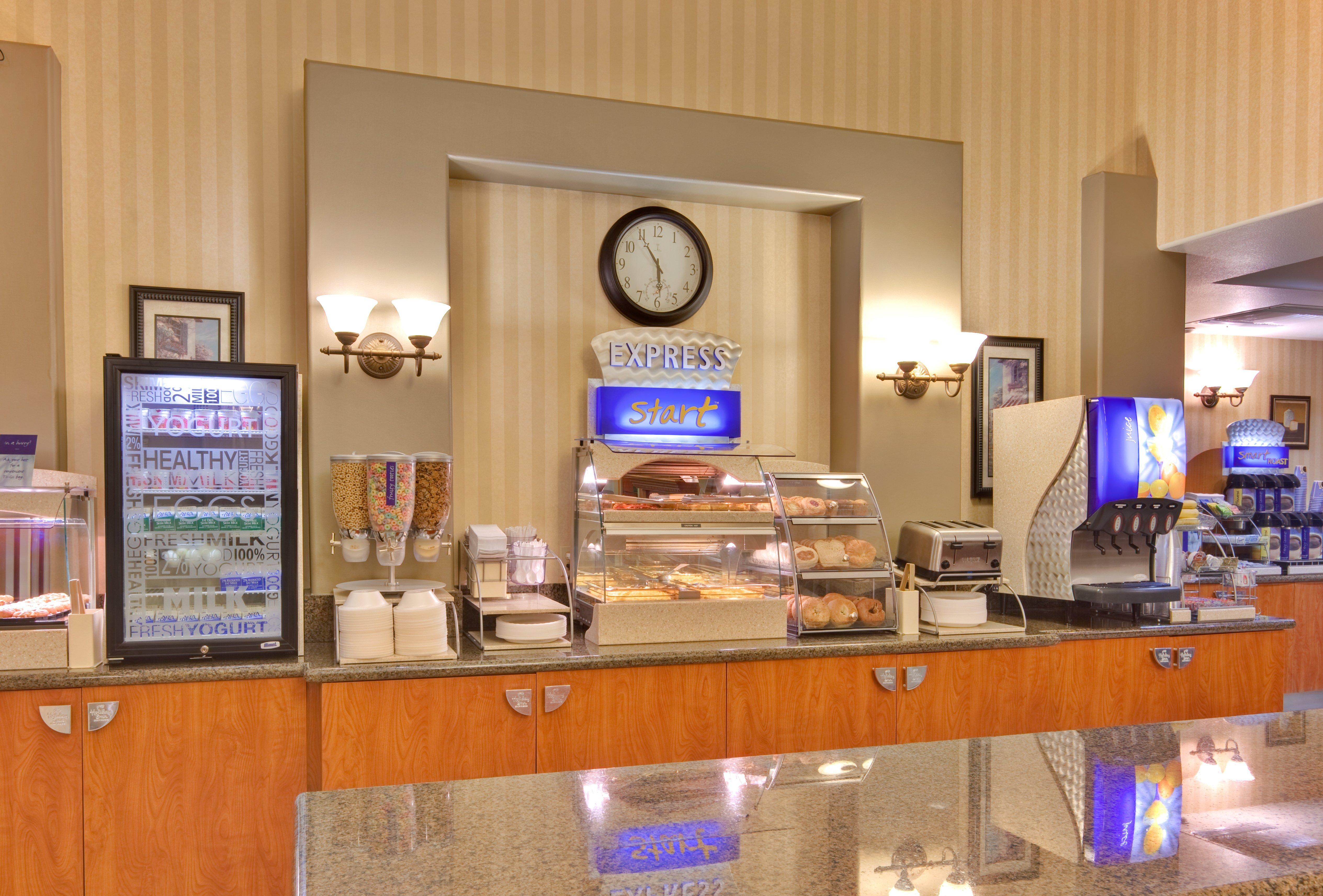 Holiday Inn Express Hotel & Suites Ontario Airport-Mills Mall By Ihg Ранчо-Кукамонга Экстерьер фото