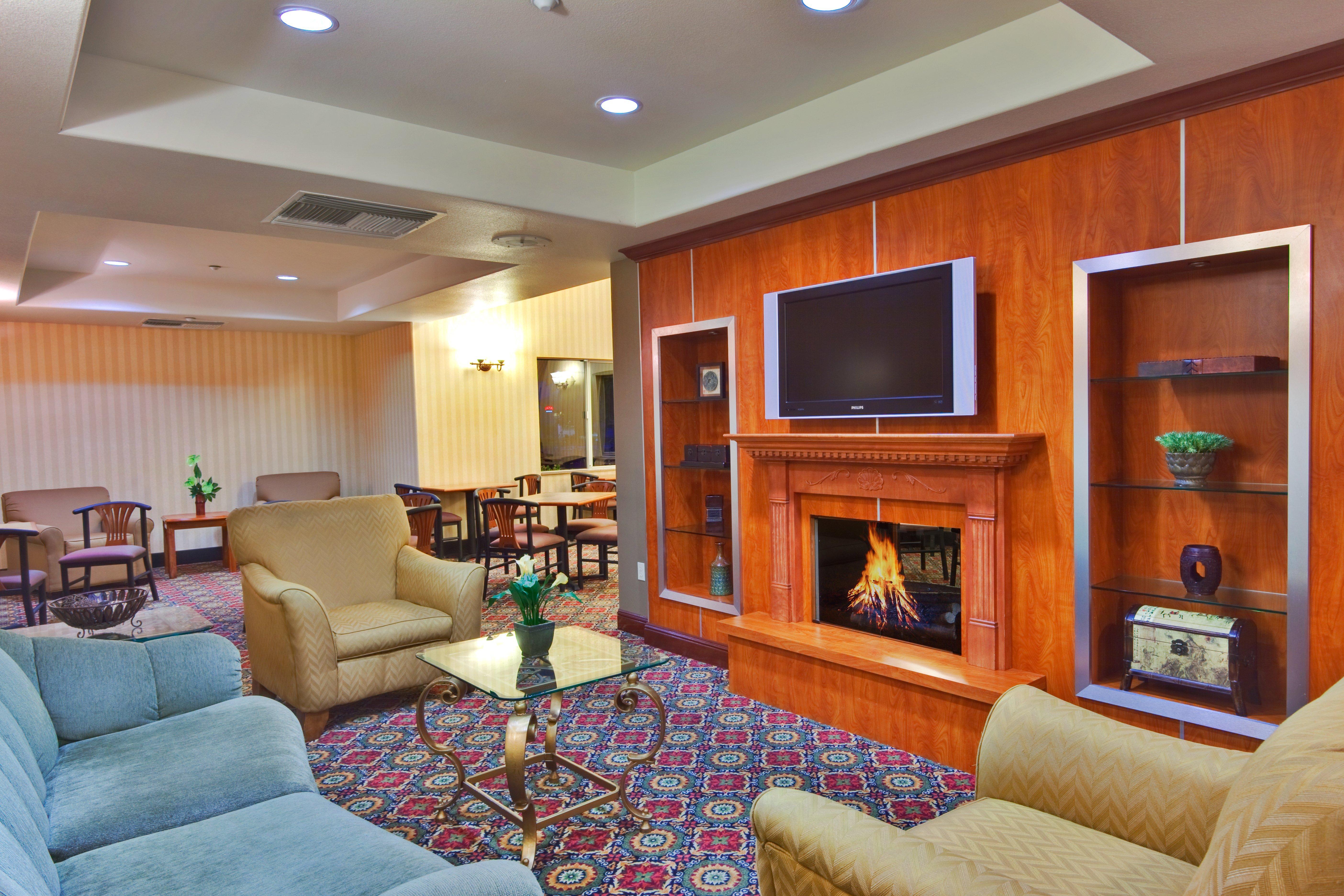 Holiday Inn Express Hotel & Suites Ontario Airport-Mills Mall By Ihg Ранчо-Кукамонга Экстерьер фото